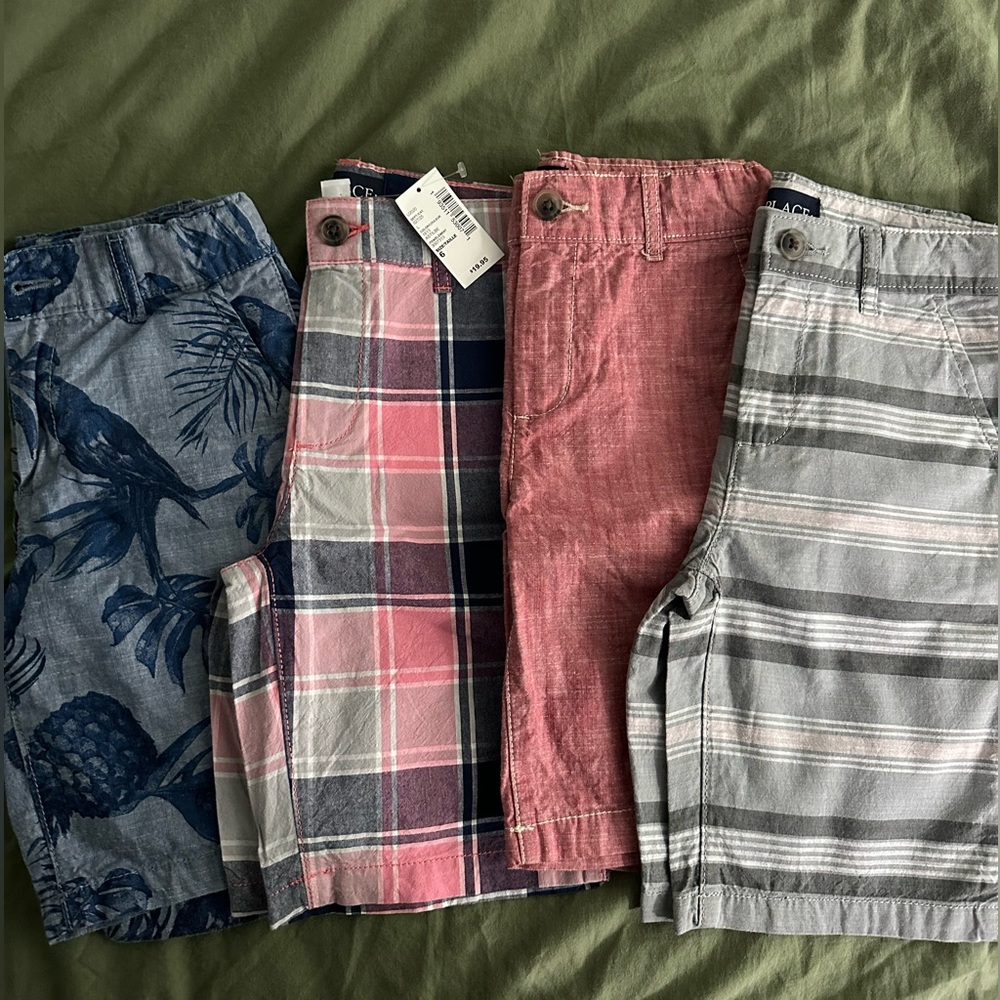 Children’s Place boys size 6 shorts - new.